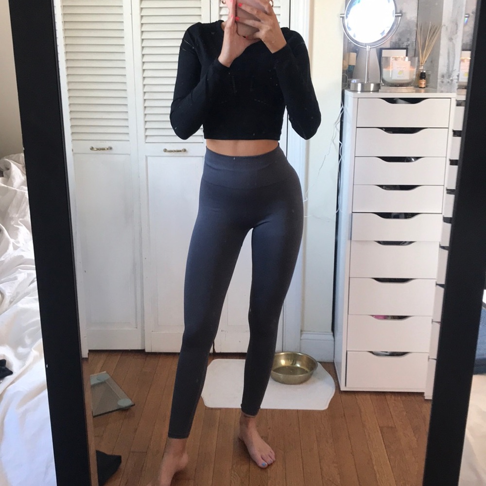High waisted leggings